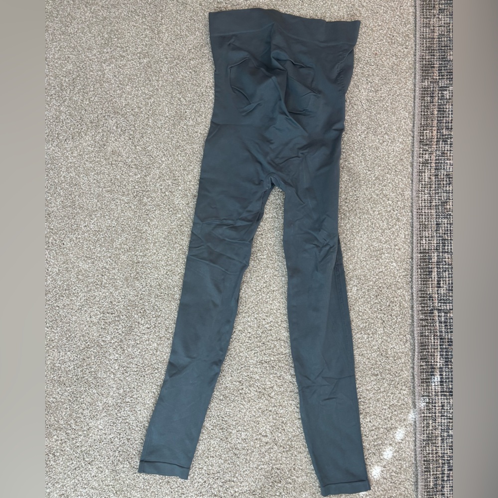 BLANQI Maternity Leggings - Navy Blue